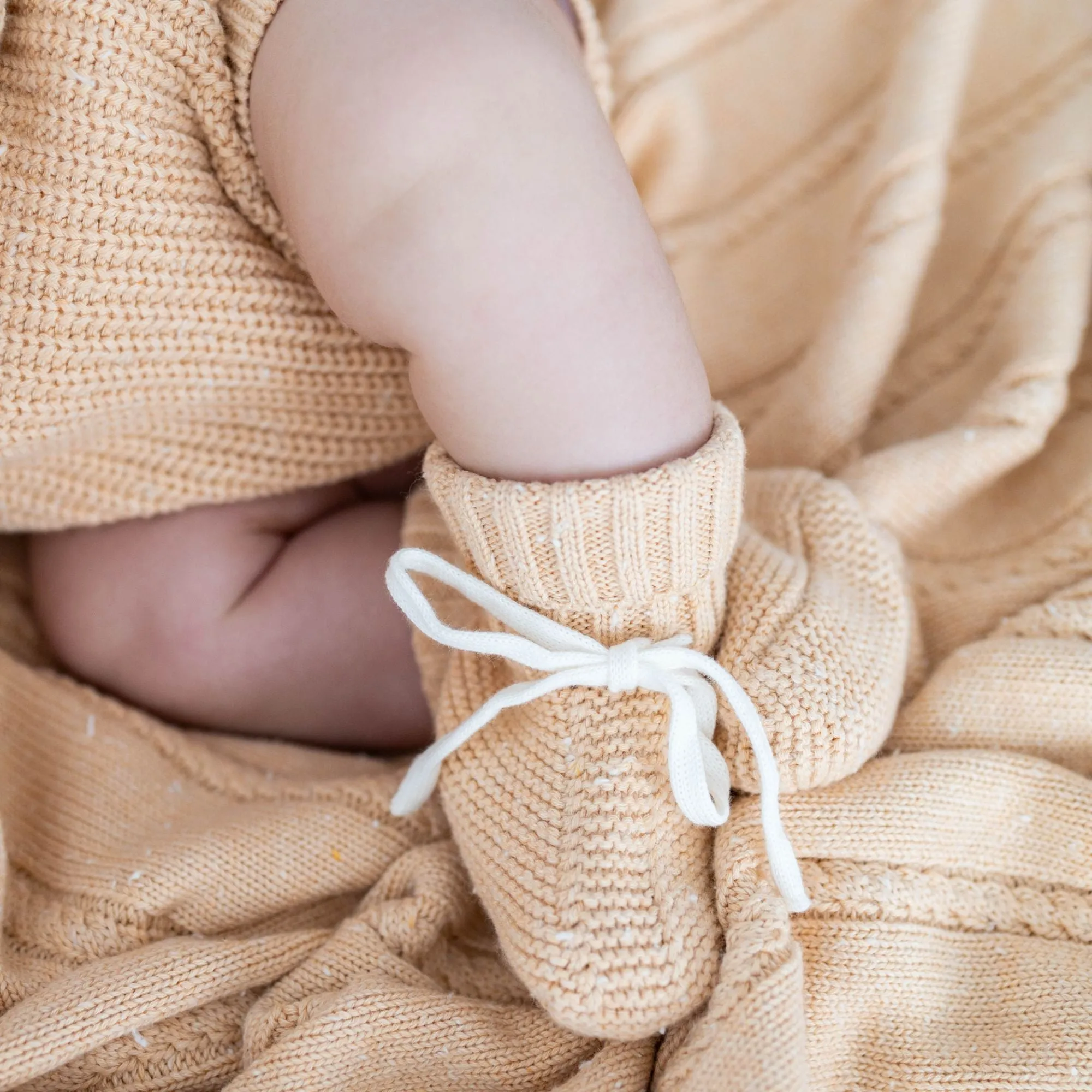 BOOTIES | SAND FLECK/MILK