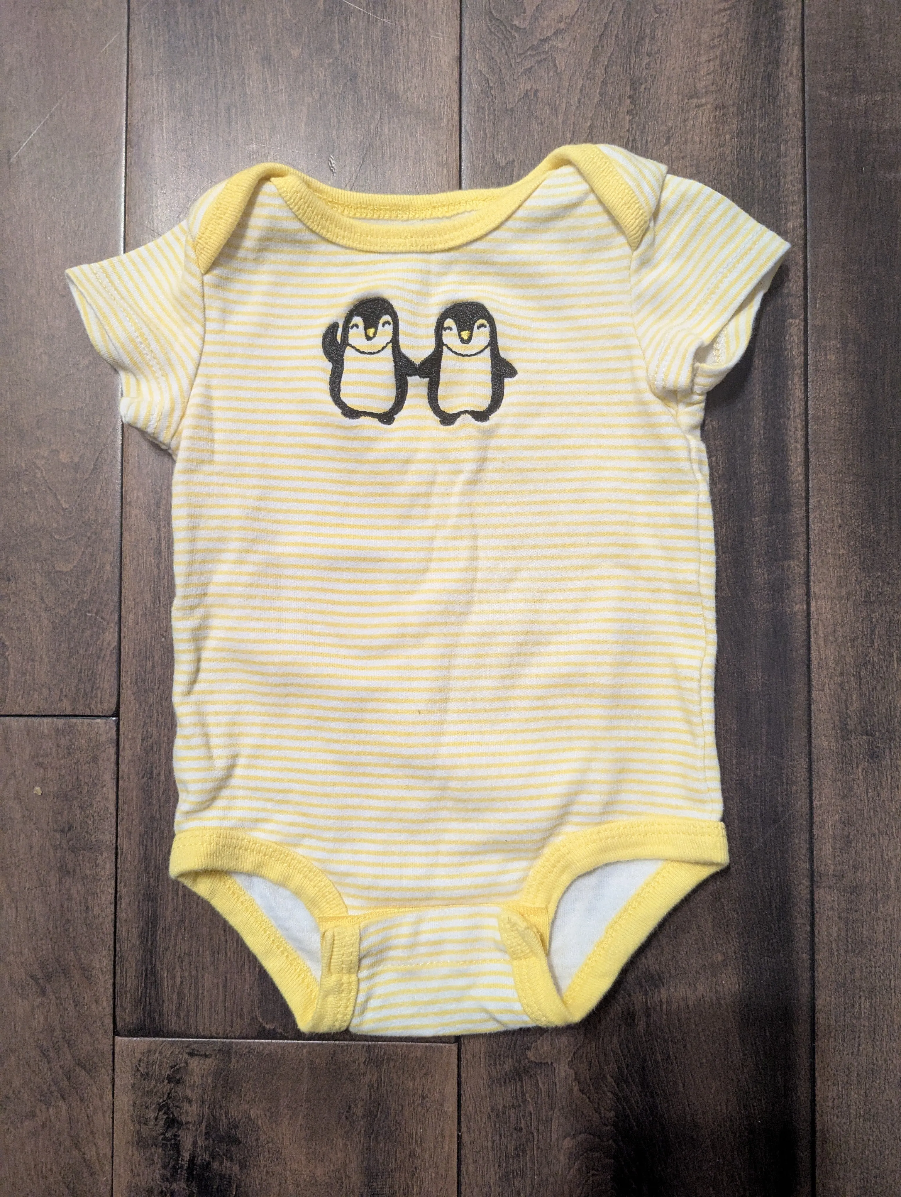 Four Gender Neutral Onesies, 0-3Ms, VGUC, Kids 3 Month (0-3M)