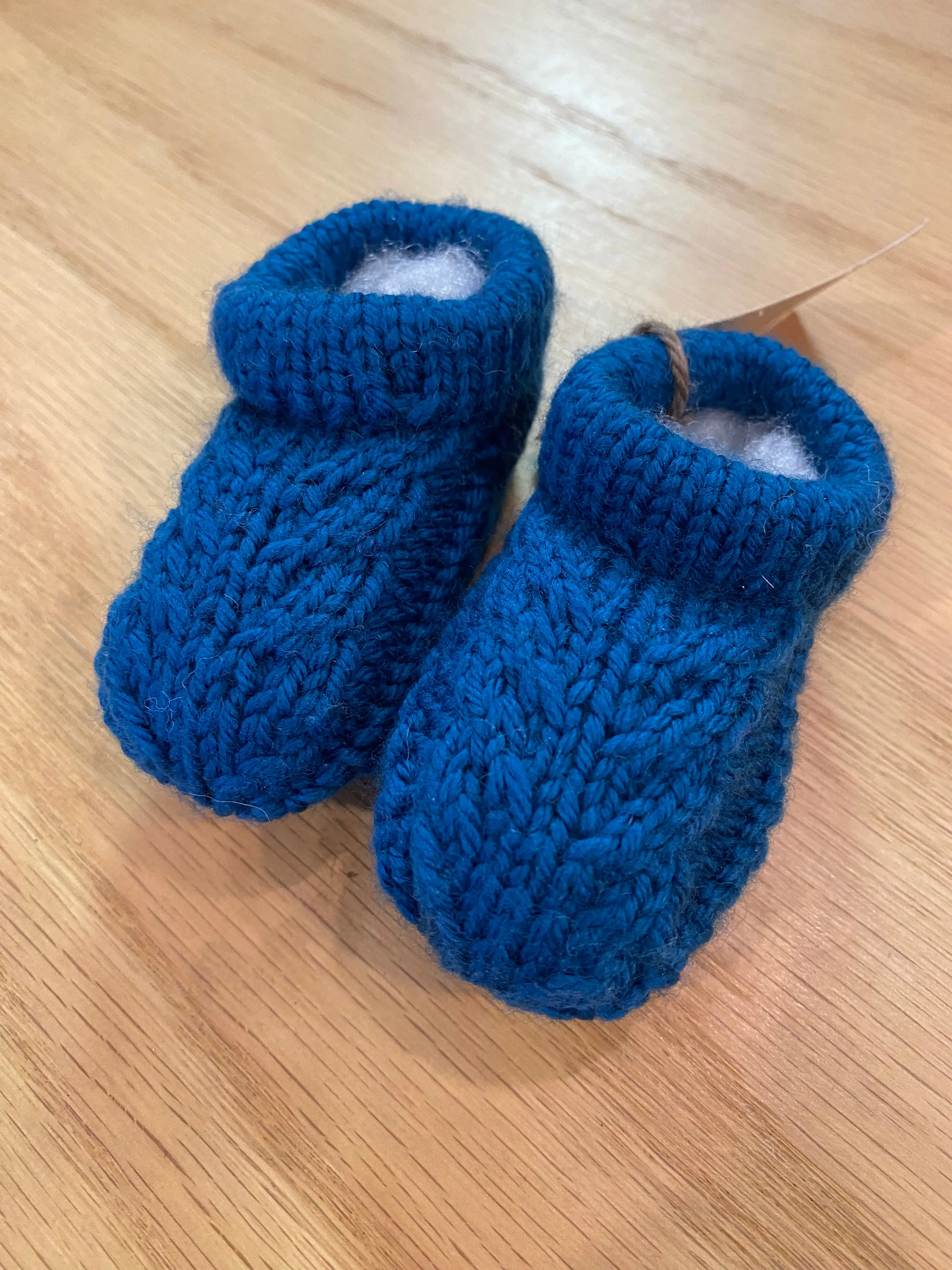 LM Knitted Baby Booties