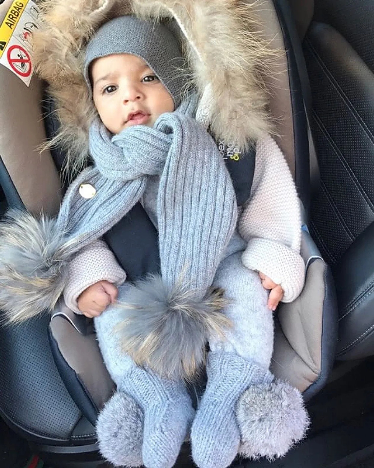 MILOVES Signature Hand Knitted baby booties with rabbit fur pompoms